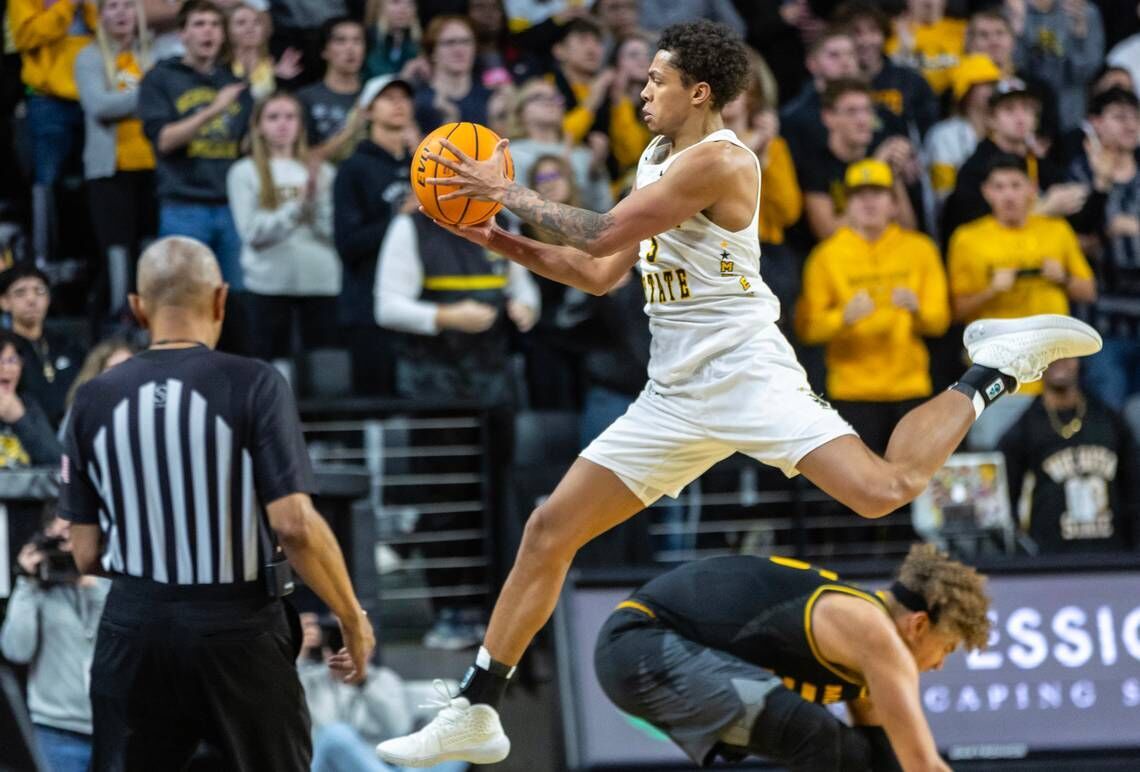 SPORTS-EXTRA-HEARTBREAK-WICHITA-STATE-BASKETBALL-2-KC.jpg